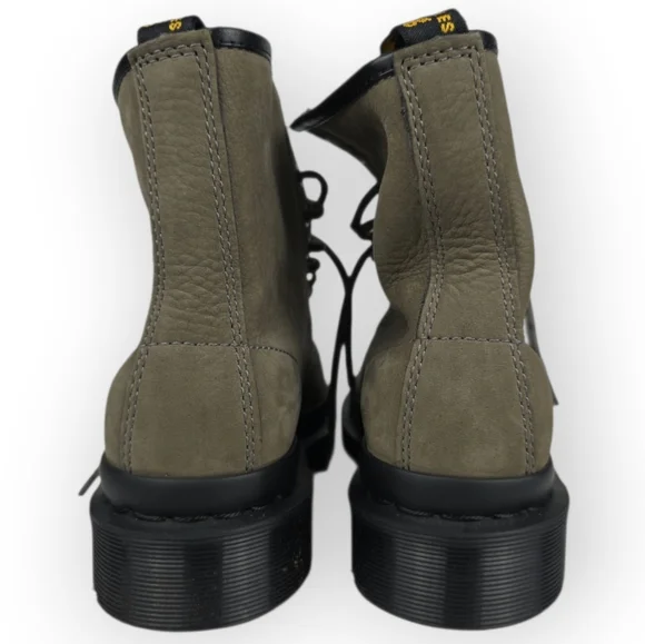 Dr. Martens 1460 Milled Nubuck Leather Ankle Boots Grey US Mens 4 / Womens 5 New